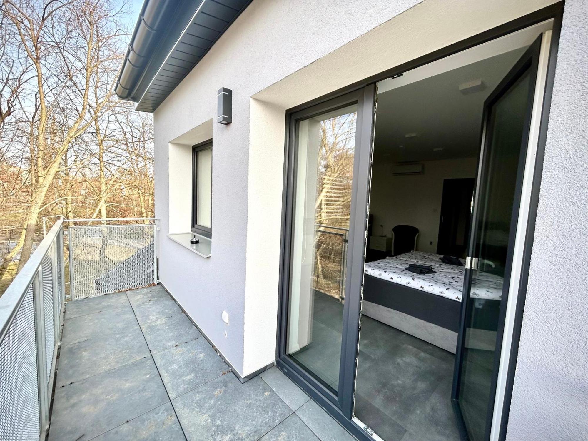 Apartmany Premium Se Soukromym Parkovanim Česká Lípa Exterior foto