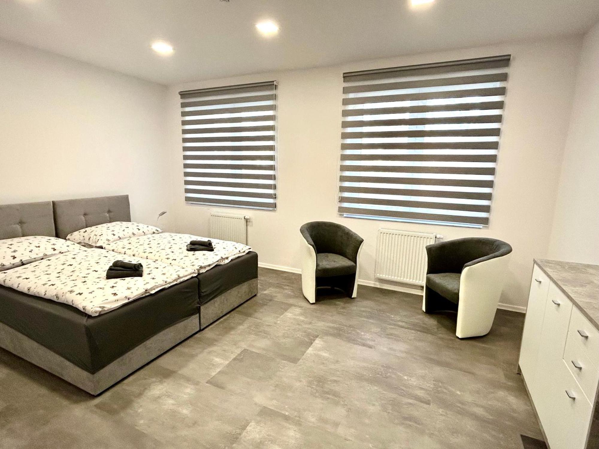 Apartmany Premium Se Soukromym Parkovanim Česká Lípa Exterior foto