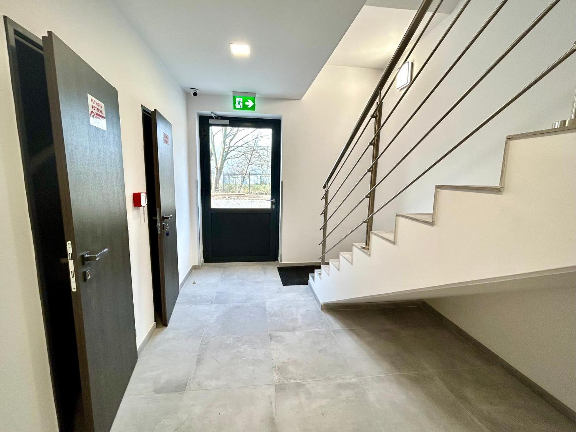 Apartmany Premium Se Soukromym Parkovanim Česká Lípa Exterior foto